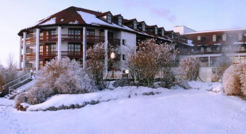 Hotel Furstenhof - Wellness- Und Golfhotel Bad Griesbach  Dış mekan fotoğraf